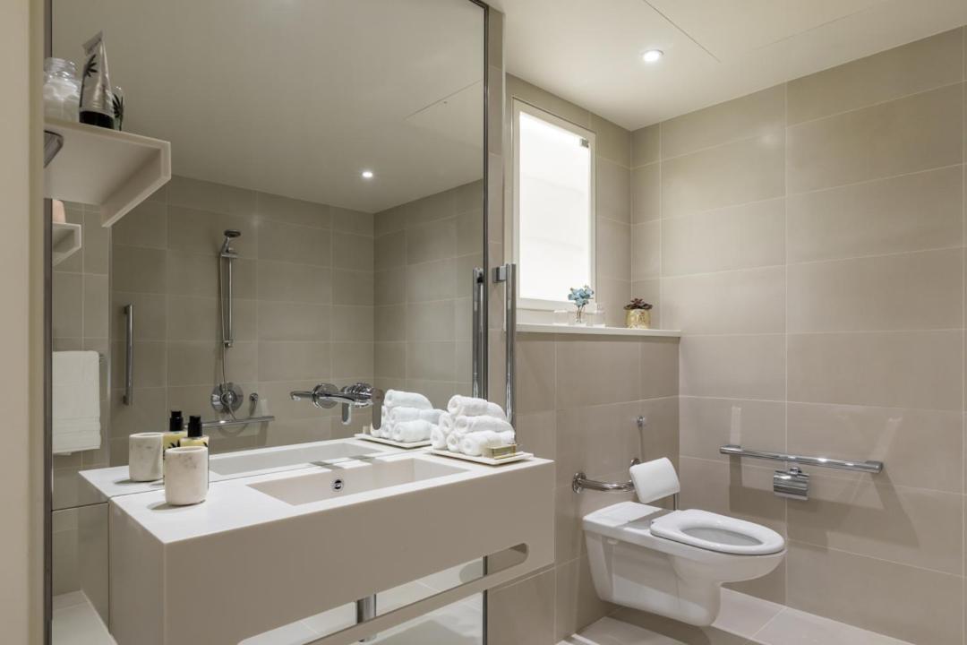 The Quarters Swiss Cottage Лондон Екстер'єр фото